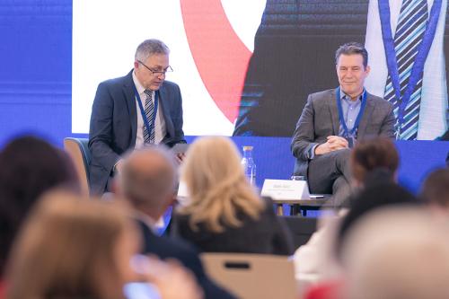 CEO CONFERENCE - Shaping the Future